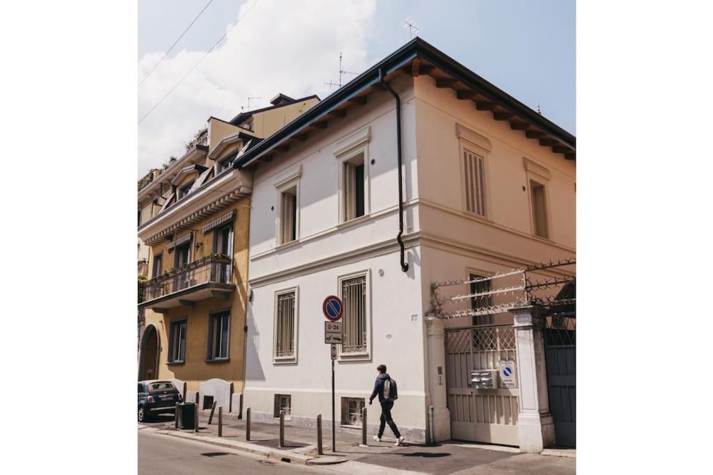 La Casa Bianca Apartment Milan Exterior photo